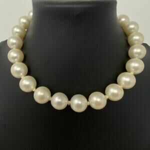 Vintage JAPAN Glass Faux Pearls Large Chunky Bold Choker Necklace Hand Knotted